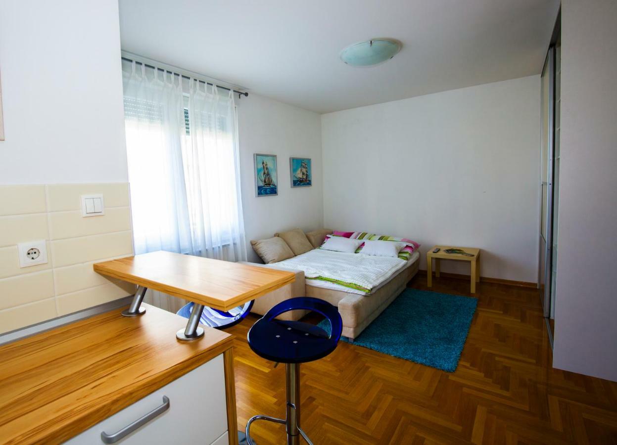 זאגרב Apartment Luka מראה חיצוני תמונה