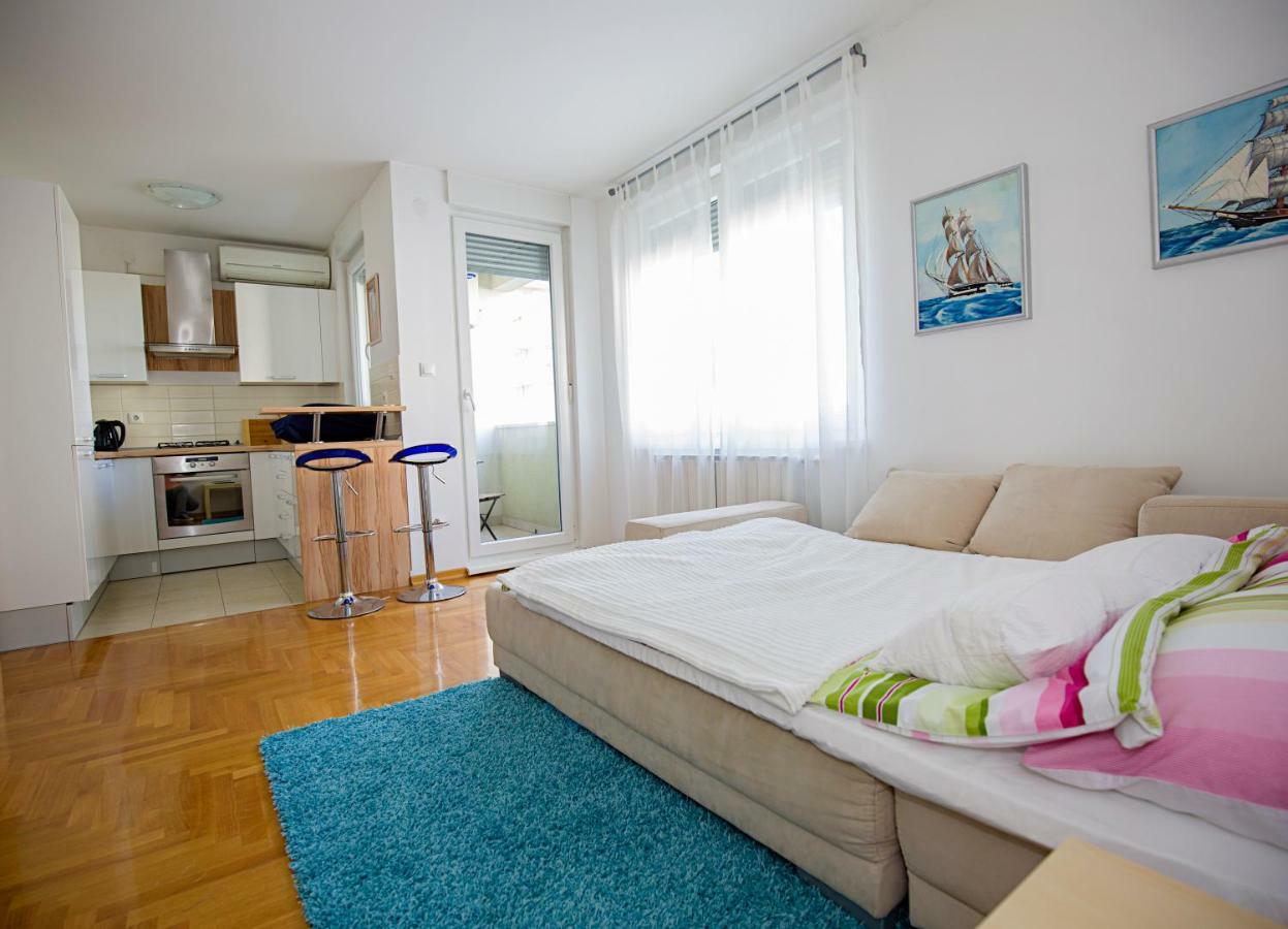 זאגרב Apartment Luka מראה חיצוני תמונה
