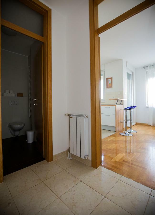 זאגרב Apartment Luka מראה חיצוני תמונה